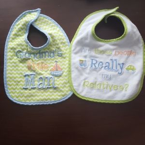 Bib set